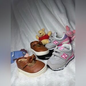 🥳Bundle: Infant Shoes Carter and New Balance 🥳